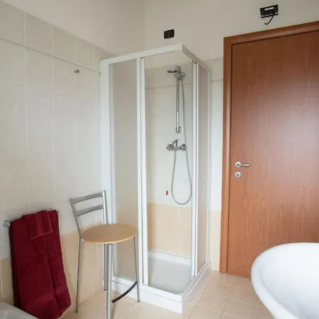 Hotel Casa Vacanze Valeria Sondrio